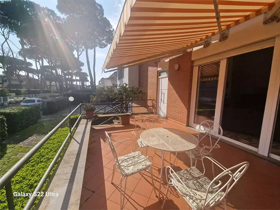 Immagine 11 di Villa in affitto  in Via Del Ghirlandaio a Pietrasanta