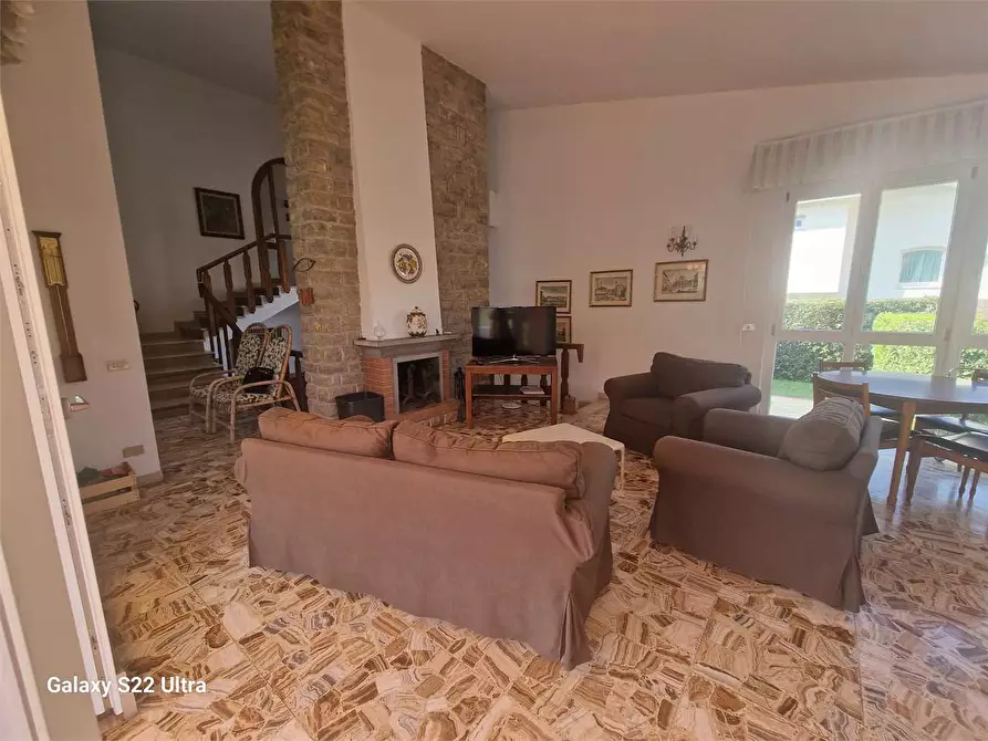 Immagine 15 di Villa in affitto  in Via Del Ghirlandaio a Pietrasanta