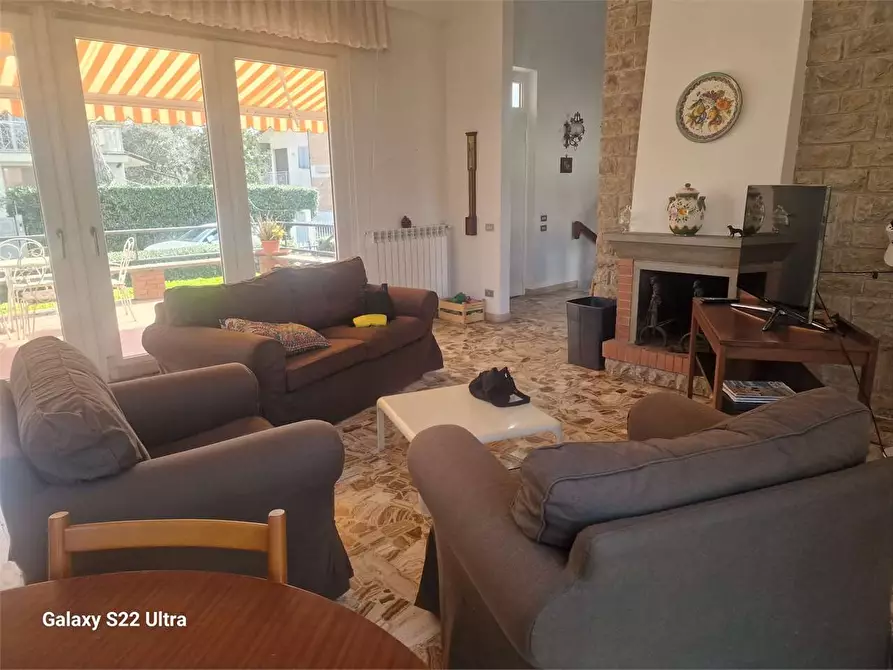 Immagine 21 di Villa in affitto  in Via Del Ghirlandaio a Pietrasanta