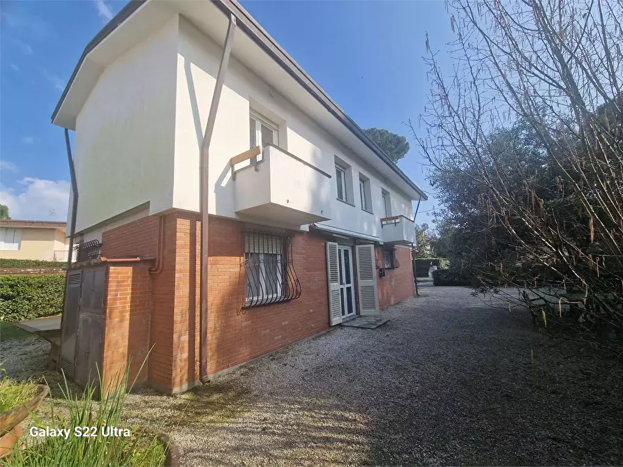Immagine 44 di Villa in affitto  in Via Del Ghirlandaio a Pietrasanta