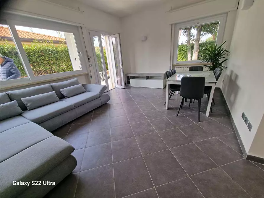 Immagine 9 di Villa in vendita  in Via Bruno Toni a Forte Dei Marmi