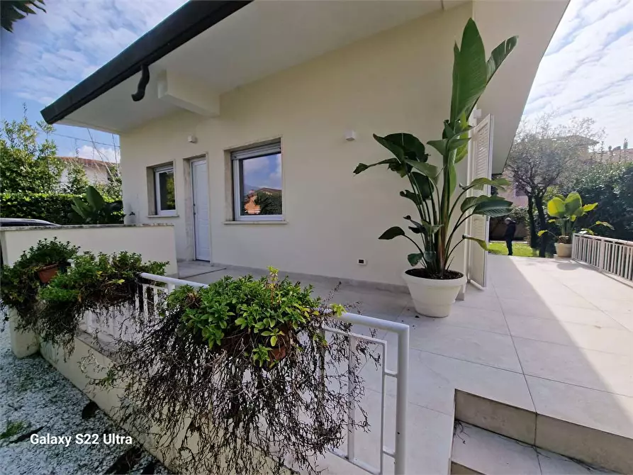 Immagine 32 di Villa in vendita  in Via Bruno Toni a Forte Dei Marmi
