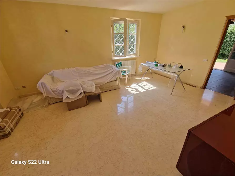 Immagine 2 di Casa bifamiliare in vendita  in Via Nerino Garbuio a Seravezza