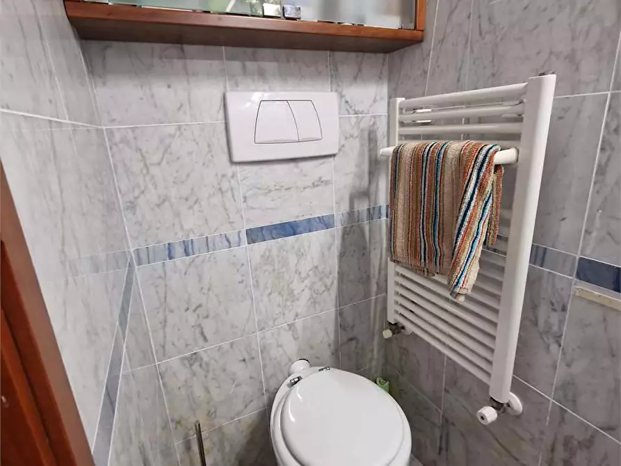 Immagine 18 di Casa bifamiliare in affitto  in Via Raffaele de Grada a Forte Dei Marmi