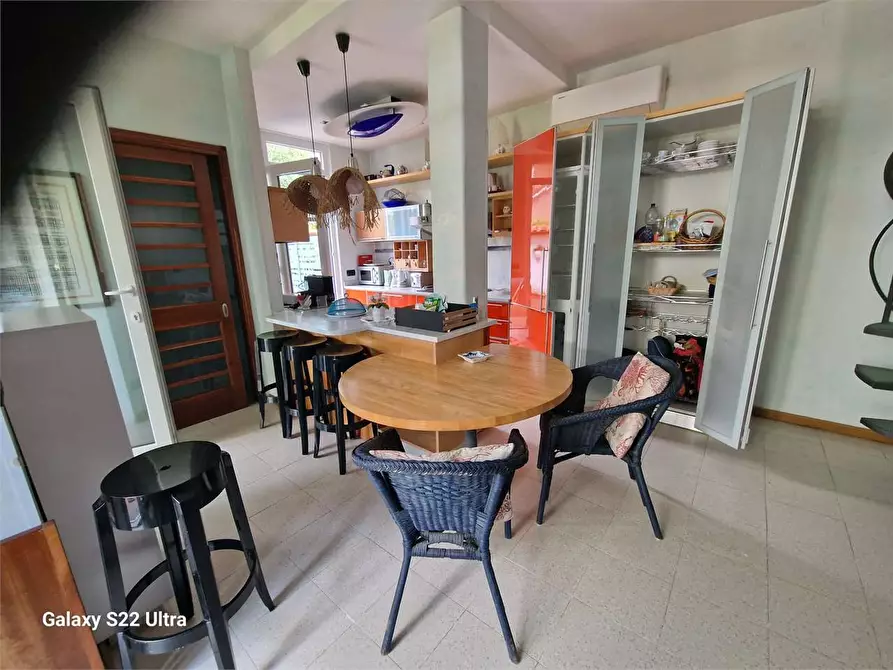 Immagine 9 di Casa bifamiliare in affitto  in Via Raffaele de Grada a Forte Dei Marmi