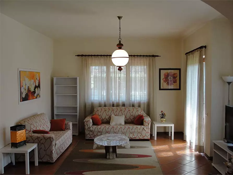 Immagine 8 di Casa bifamiliare in vendita  in Via Mascagni a Forte Dei Marmi