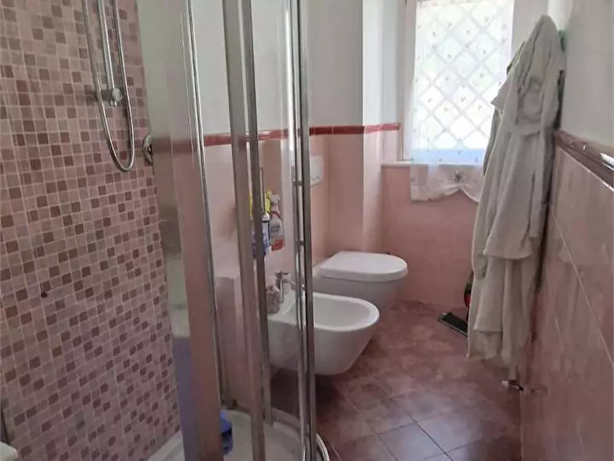 Immagine 15 di Appartamento in vendita  in Via  Oberdan a Pietrasanta