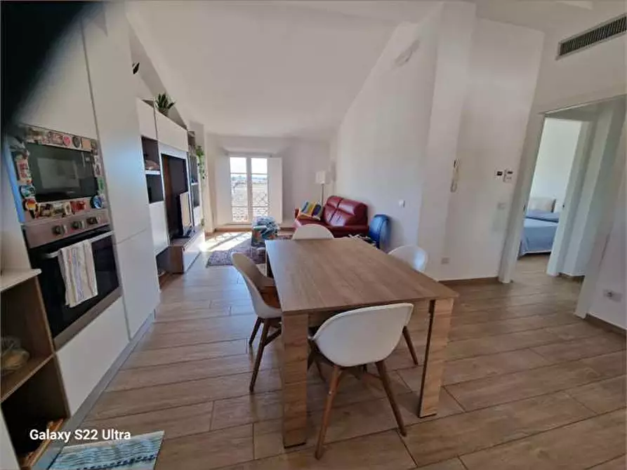 Immagine 9 di Appartamento in vendita  in Via  Oberdan a Pietrasanta
