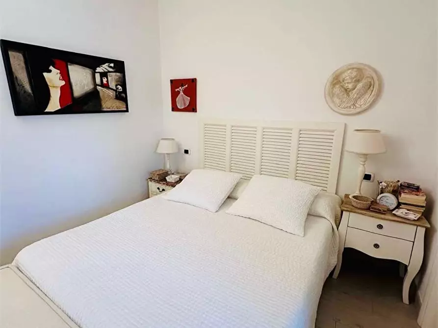 Immagine 18 di Villetta a schiera in vendita  in Via Duca D' Aosta a Forte Dei Marmi