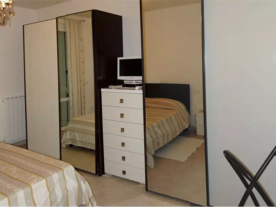 Immagine 19 di Villa in affitto  in Via Roma a Forte Dei Marmi