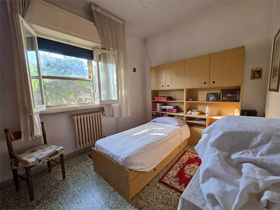 Immagine 22 di Casa indipendente in vendita  in Via Trento a Seravezza