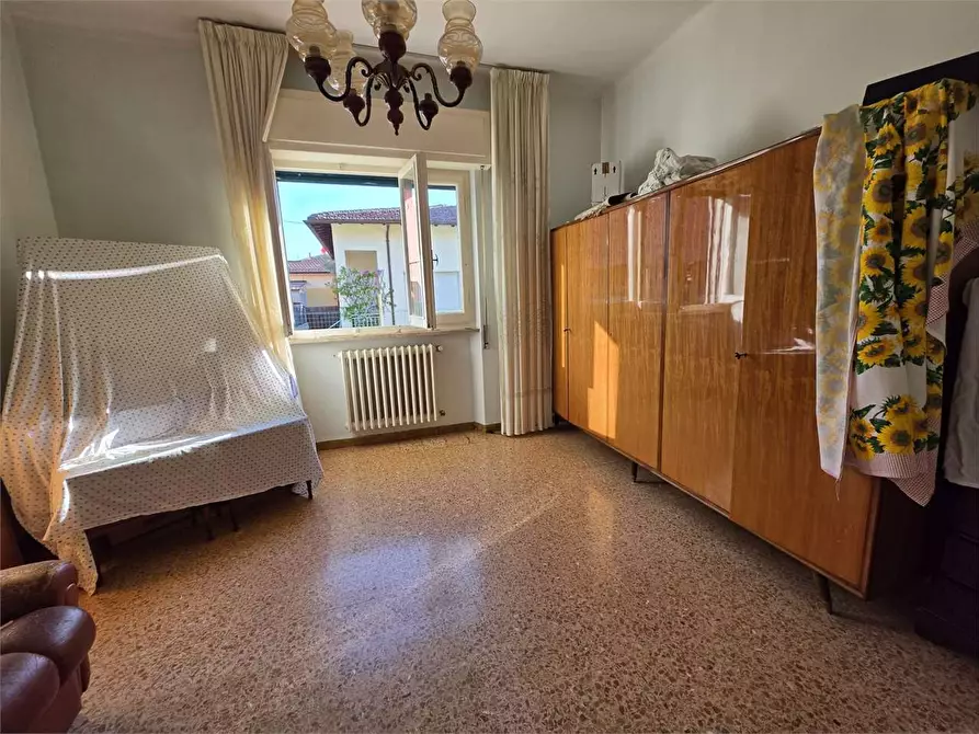Immagine 27 di Casa indipendente in vendita  in Via Trento a Seravezza