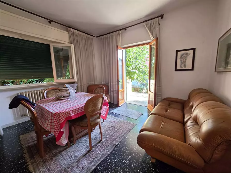 Immagine 19 di Casa indipendente in vendita  in Via Trento a Seravezza