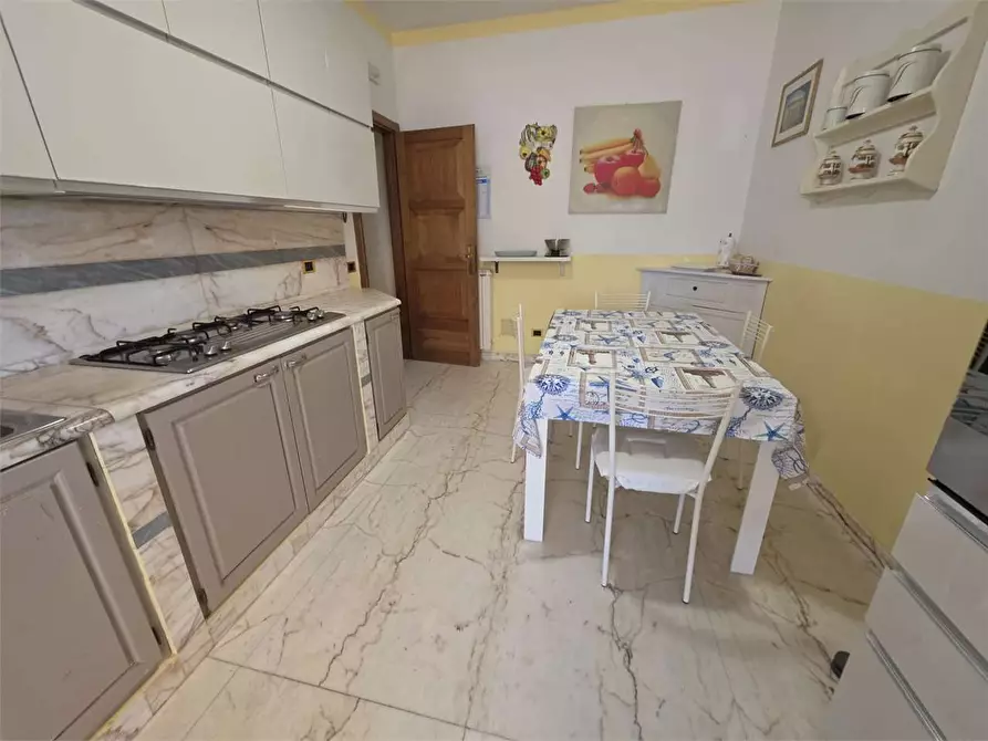 Immagine 13 di Attico in vendita  in Via Ragazzi del 99 a Seravezza