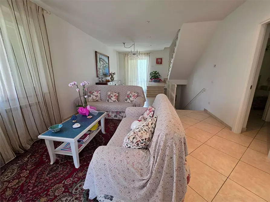 Immagine 16 di Villa in vendita  in Via Tremaiola a Pietrasanta