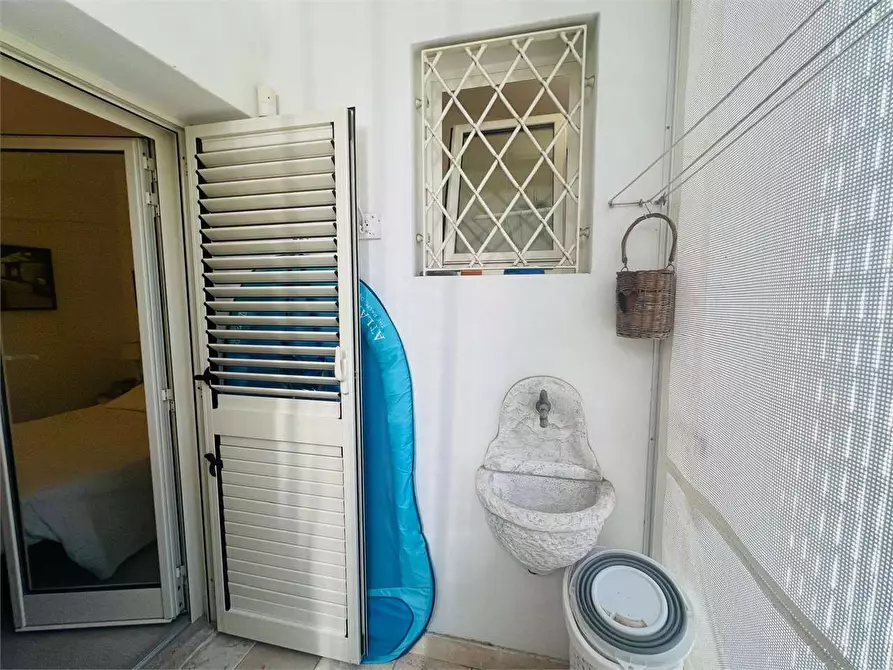 Immagine 39 di Villetta a schiera in vendita  in Via Duca D' Aosta a Forte Dei Marmi