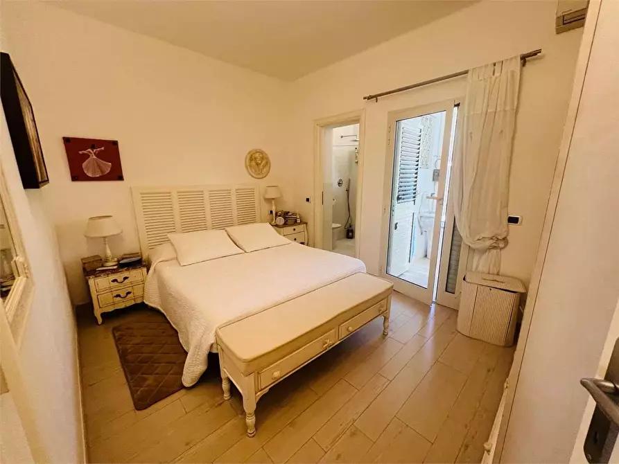 Immagine 25 di Villetta a schiera in vendita  in Via Duca D' Aosta a Forte Dei Marmi