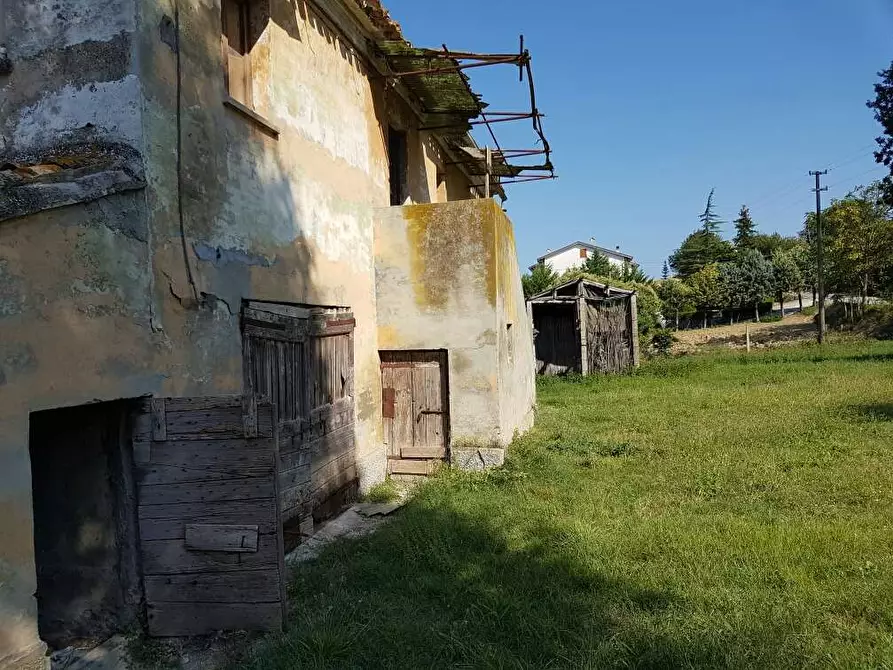 Immagine 3 di Rustico / casale in vendita  in VIA SAN VALENTINO a Osimo