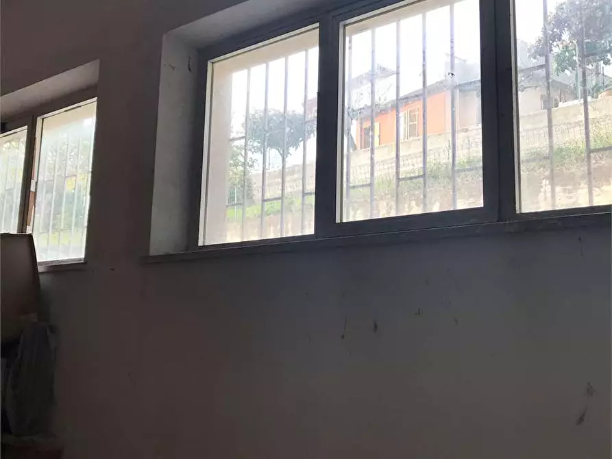 Immagine 2 di Negozio in affitto  a Castelfidardo