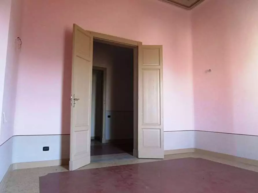 Immagine 7 di Stabile in vendita  in via iv novembre a Castelfidardo