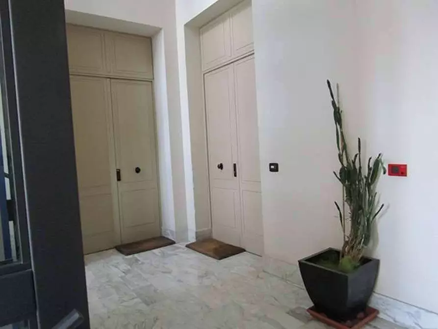 Immagine 8 di Stabile in vendita  in via iv novembre a Castelfidardo