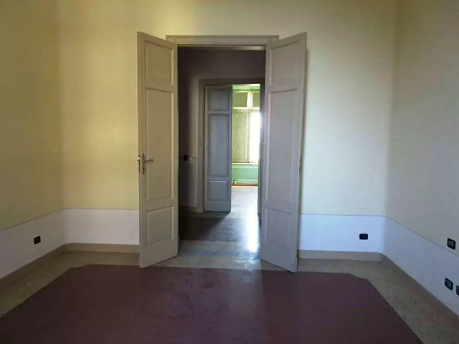 Immagine 9 di Stabile in vendita  in via iv novembre a Castelfidardo