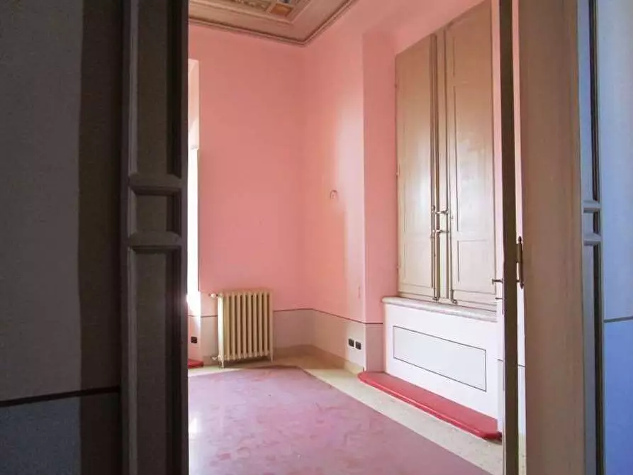 Immagine 16 di Stabile in vendita  in via iv novembre a Castelfidardo