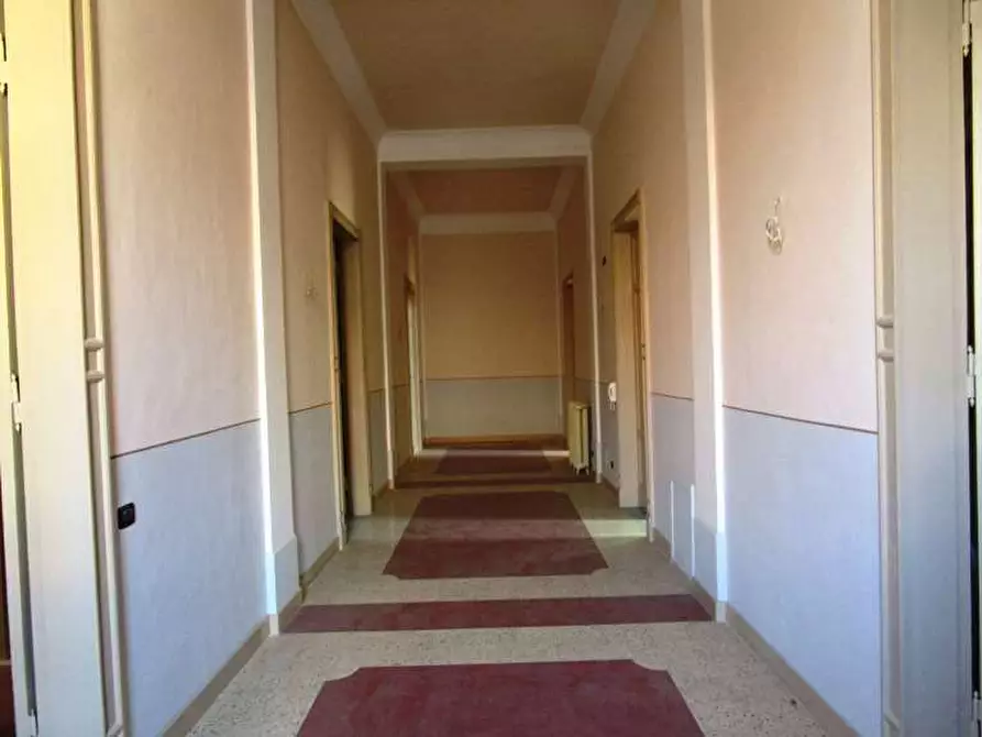 Immagine 20 di Stabile in vendita  in via iv novembre a Castelfidardo