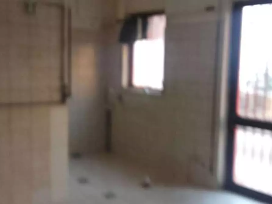 Immagine 8 di Negozio in vendita  in via goito a Ancona