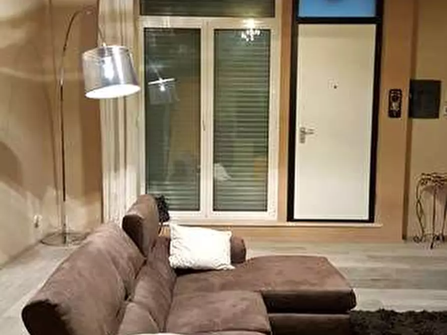 Immagine 7 di Bilocale in affitto  in VIA DEL FARO 4 a Ancona
