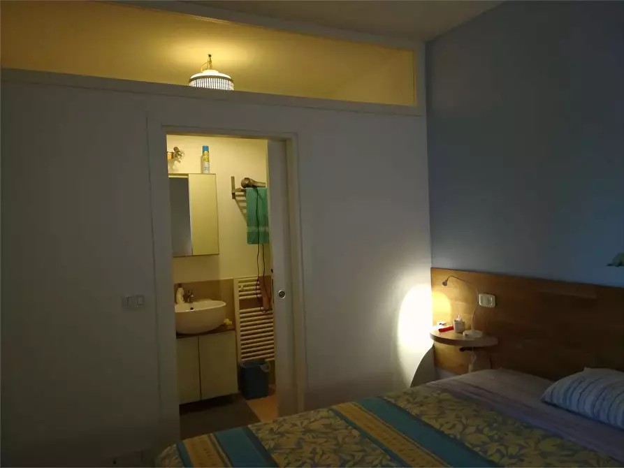 Immagine 4 di Bilocale in vendita  in via marini a Ancona