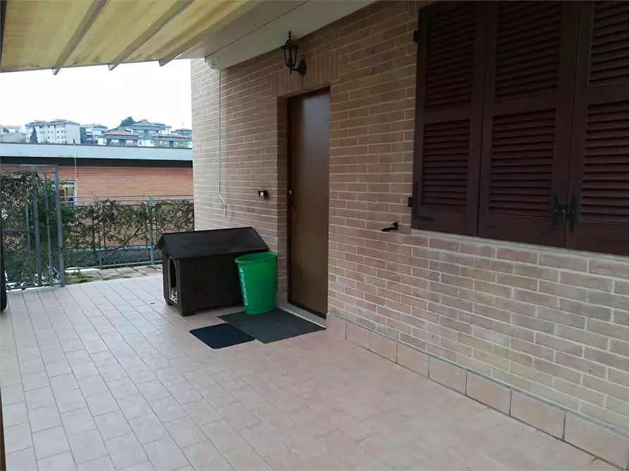 Immagine 1 di Bilocale in vendita  in via marini a Ancona