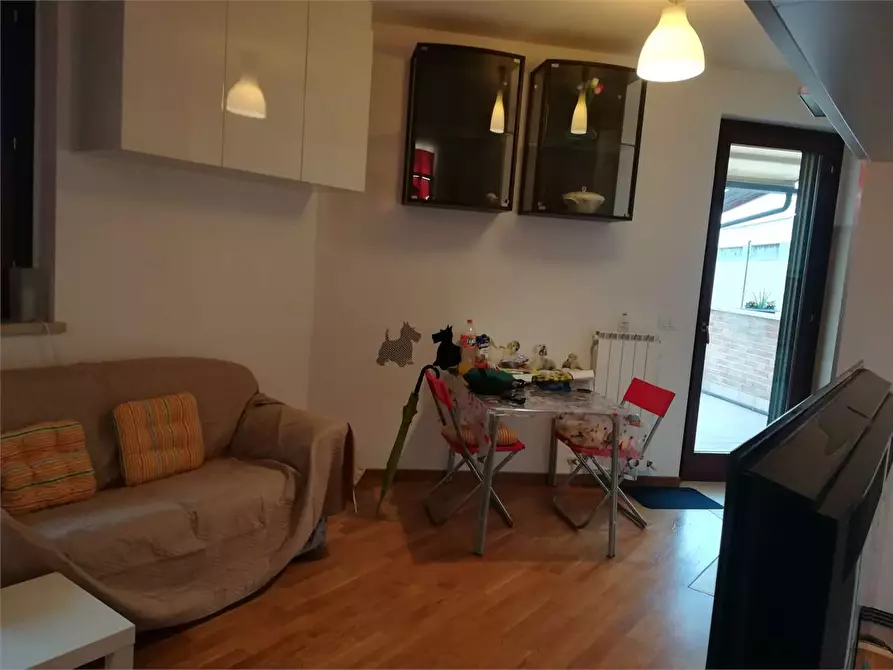 Immagine 31 di Bilocale in vendita  in via marini a Ancona