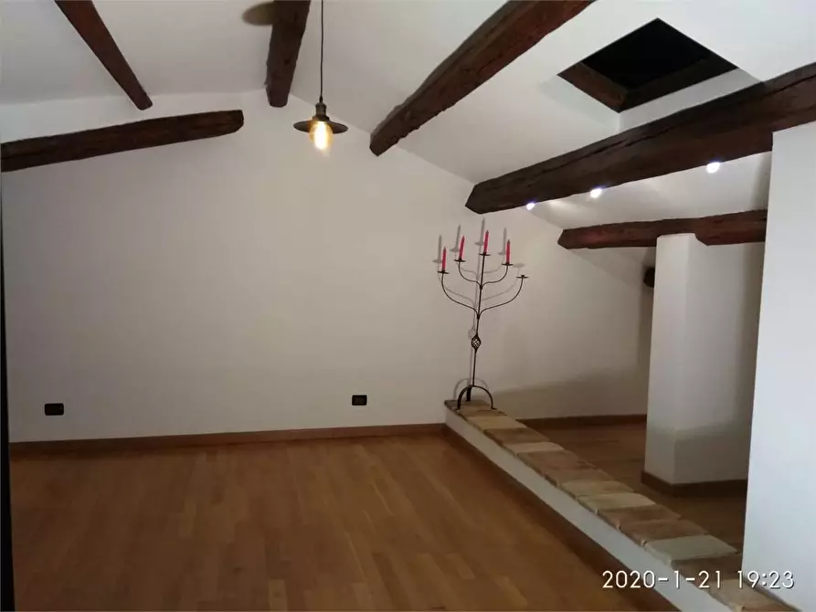 Immagine 8 di Bilocale in vendita  in via camerano a Osimo