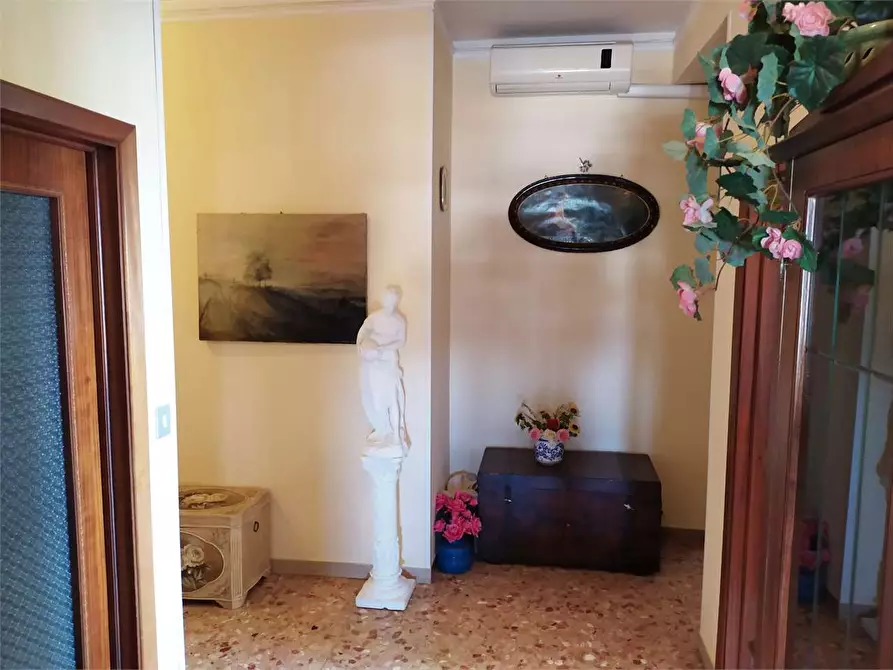 Immagine 20 di Trilocale in vendita  in Ungheria 127 a Osimo