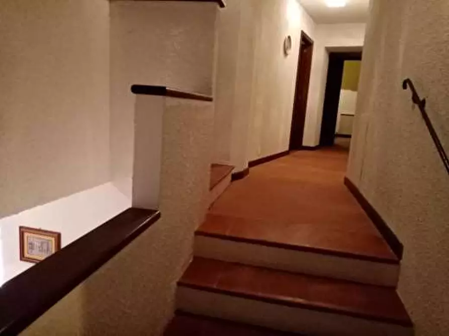 Immagine 4 di Stabile in vendita  in campodiegoli di fabriano a Ancona