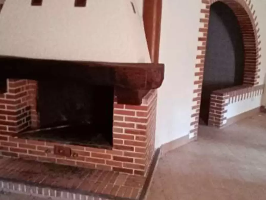 Immagine 12 di Stabile in vendita  in campodiegoli di fabriano a Ancona