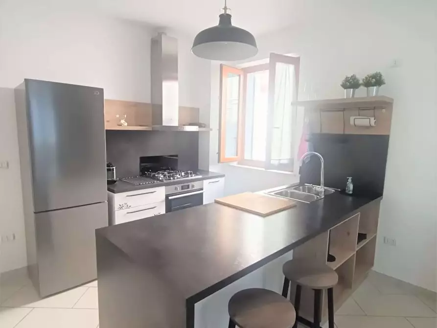 Immagine 5 di Quadrilocale in affitto  a Ancona