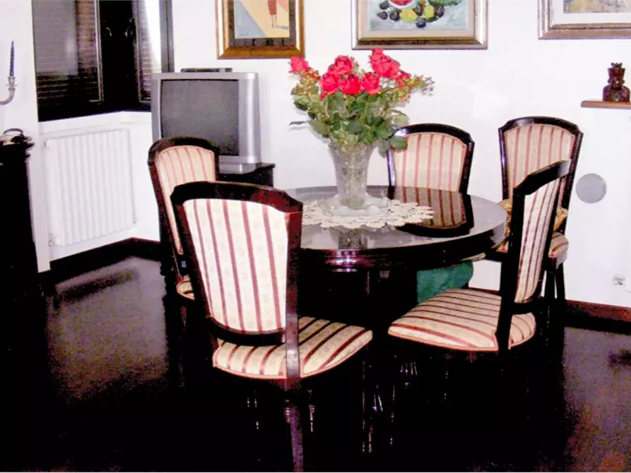 Immagine 5 di Villa in vendita  in localita' caminate a Fano