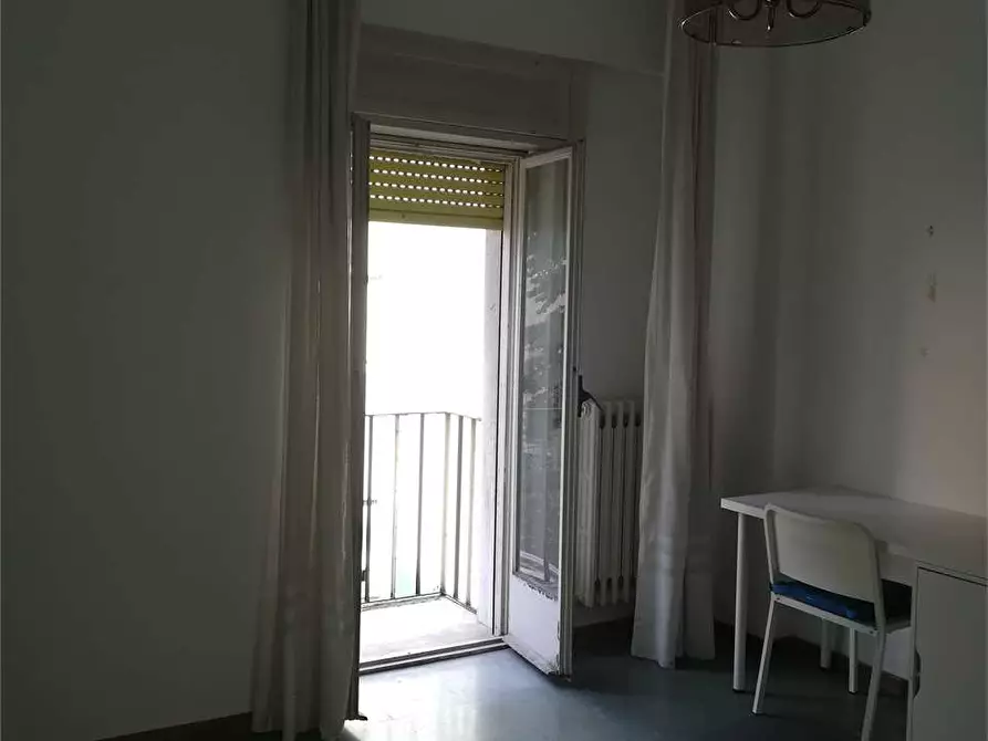 Immagine 7 di Stanza singola in affitto  a Ancona