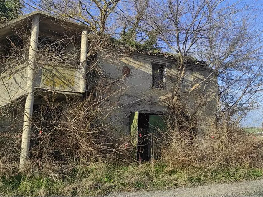 Immagine 2 di Rustico / casale in vendita  in campocavallo a Osimo