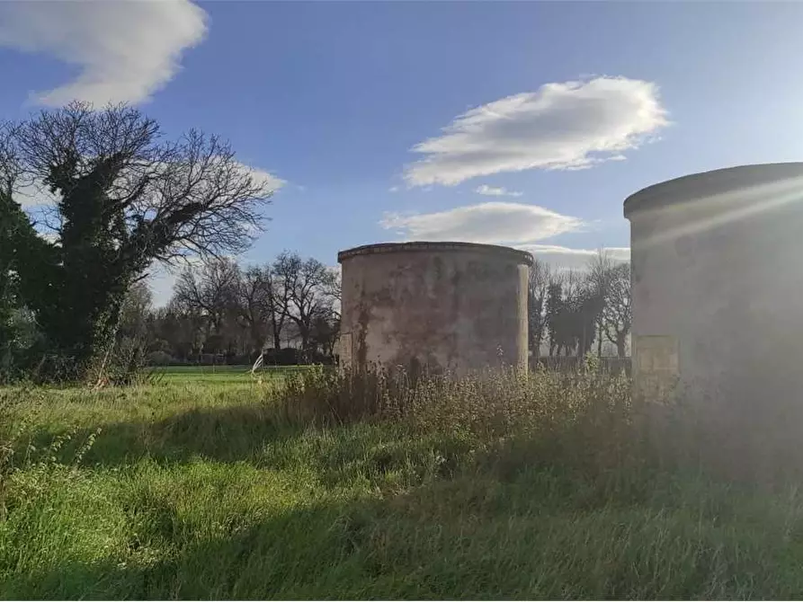 Immagine 4 di Rustico / casale in vendita  in campocavallo a Osimo