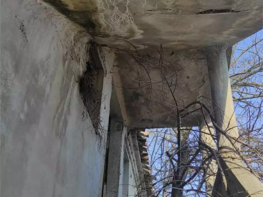 Immagine 9 di Rustico / casale in vendita  in campocavallo a Osimo