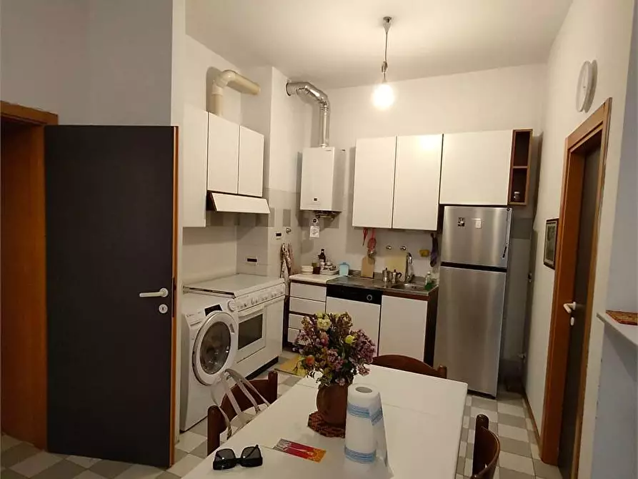 Immagine 3 di Trilocale in affitto  in VIA ASTAGNO 46 a Ancona