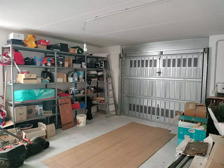 Immagine 30 di Appartamento in vendita  in VIA SARAGAT a Ancona