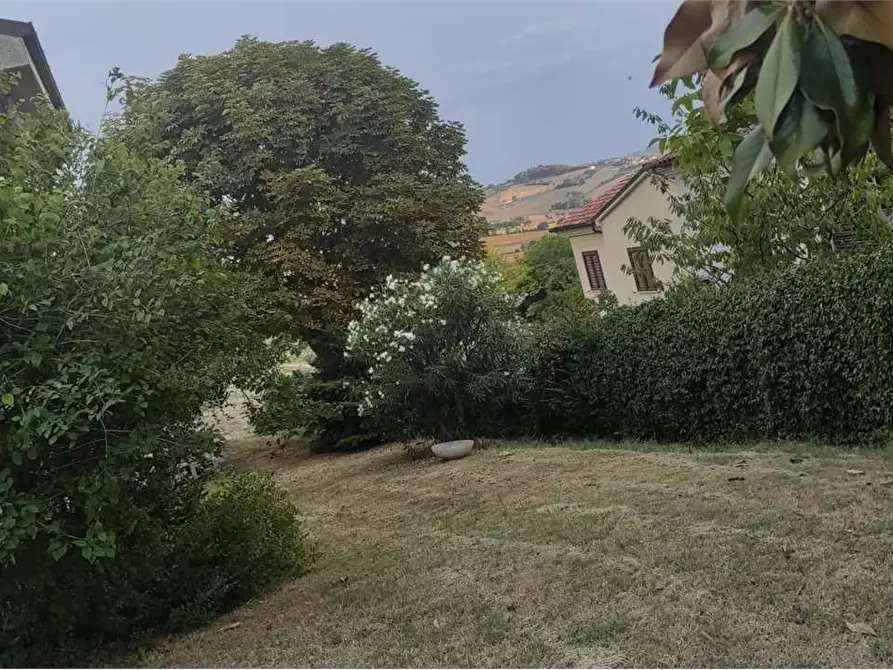 Immagine 4 di Casa bifamiliare in vendita  in castel d'emilio a Agugliano