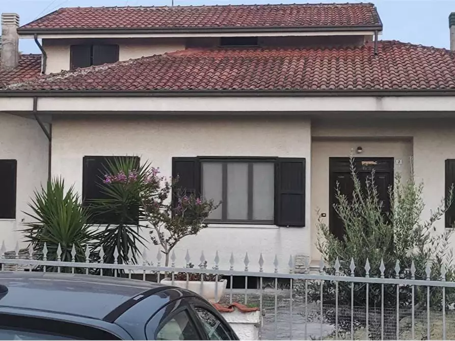 Immagine 30 di Casa bifamiliare in vendita  in Castel D'Emilio a Agugliano