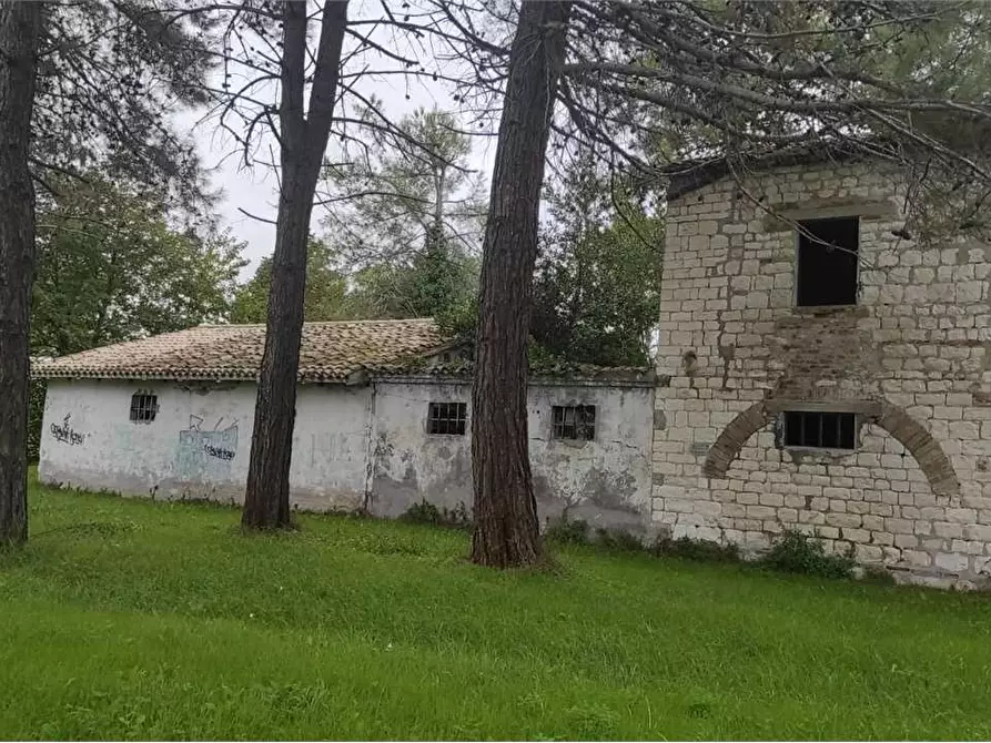 Immagine 1 di Rustico / casale in vendita  in VIA CONCIO a Sirolo