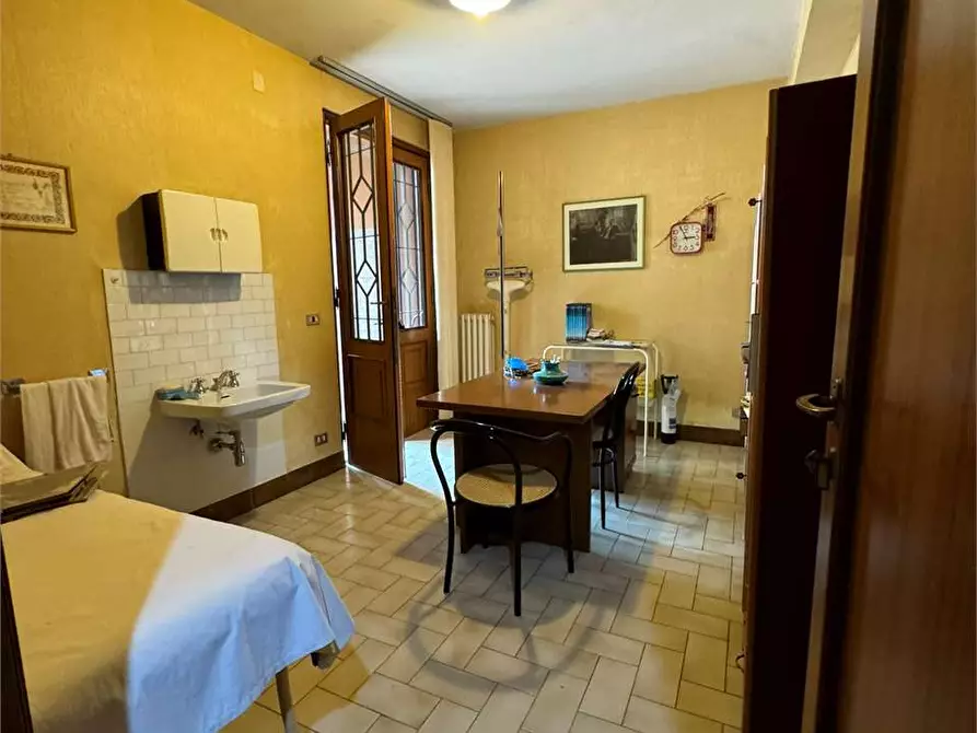 Immagine 34 di Villa in vendita  a Serra San Quirico