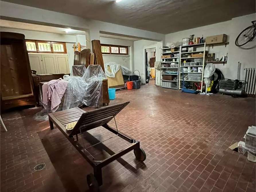 Immagine 36 di Villa in vendita  a Serra San Quirico